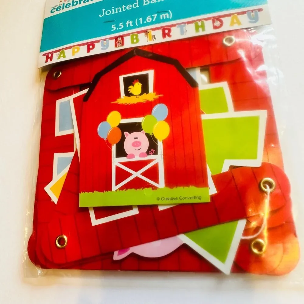 Walmart Celebrate! Jointed Farm Animals Barn Party Happy Birthday Banner 5.5'‎